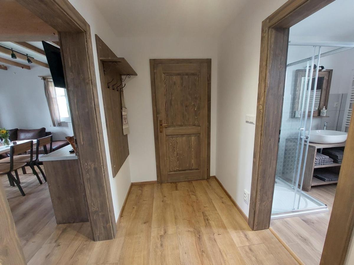 Apartmany Ema A Ela 塔特兰斯卡斯特拉 外观 照片